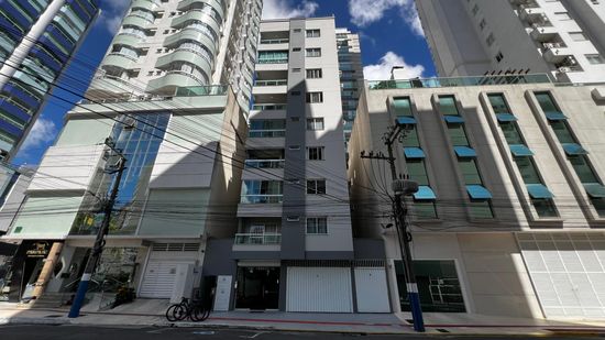 APARTAMENTO COMPACTO COM ÓTIMA LOCALIZAÇÃO