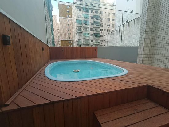 OTIMO APTO QUADRA MAR VENDA
