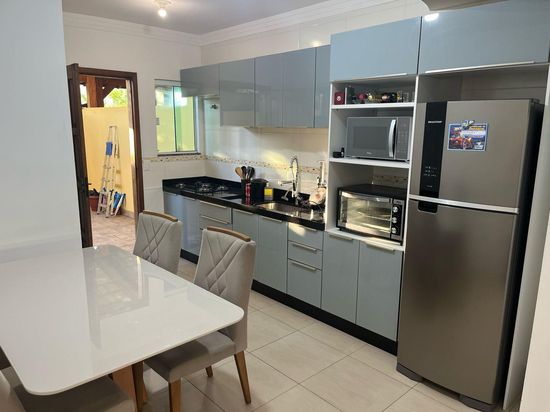 LINDA CASA 2 DORMITÓRIOS EM CAMBORIÚ