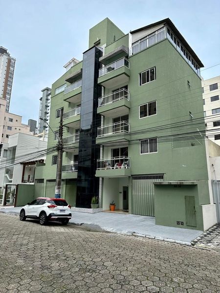LINDO EDIFICIO 4 ANDARES