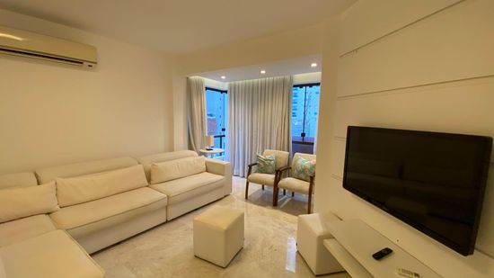 APARTAMENTO 2 QUARTOS NO CENTRO DE BALNEÁRIO