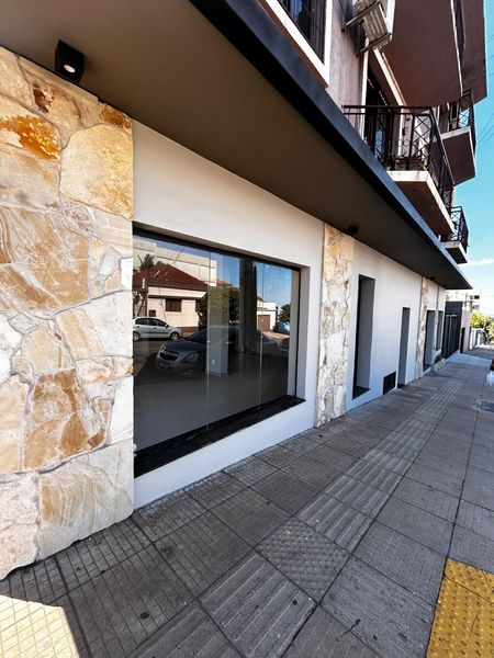 SALA COMERCIAL- CENTRO SANTO ANGELO