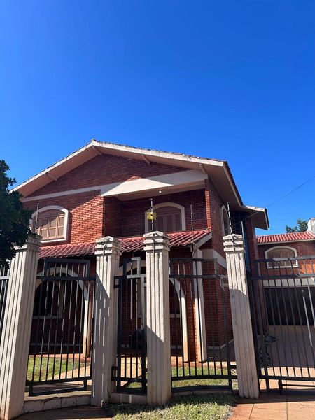 CASA ALTO PADRÃO - OLIVEIRA - SANTO ÂNGELO