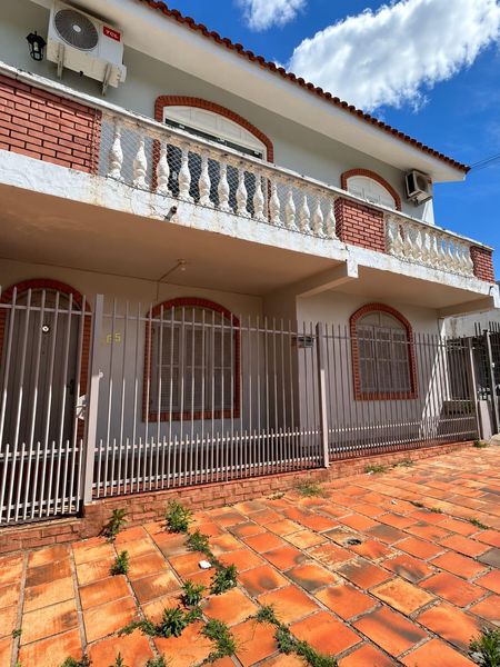 APARTAMENTO  PARA LOCAÇÃO (PARTE DE BAIXO)