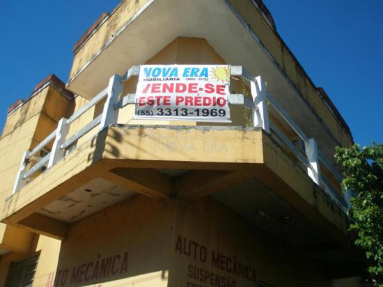 PRÉDIO COMERCIAL + APTO, DE ESQUINA, CENTRAL