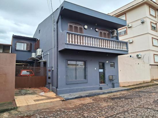 SOBRADO COM SALA COMERCIAL - DITZ - SANTO ÂNGELO