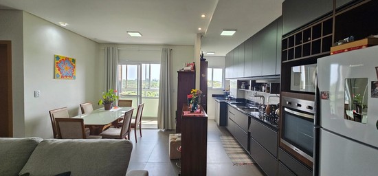 APARTAMENTO 2 DORMITÓRIOS - ELEVADOR