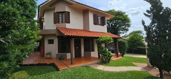 SOBRADO 3 DORMITÓRIOS - CENTRO NORTE - 2 TERRENOS