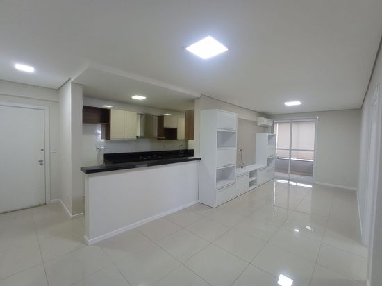 APARTAMENTO - ED MICHELÂNGELO - 2 VAGAS DE GARAGEM