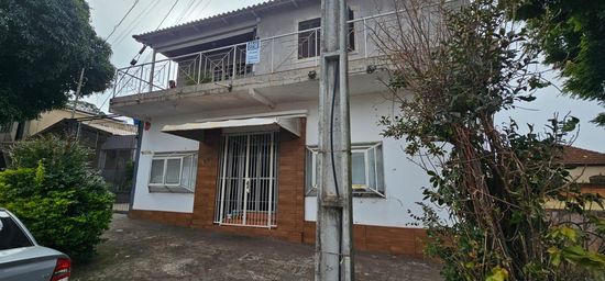 6 KITNETS E 2 APARTAMETOS - A VENDA - CENTRO