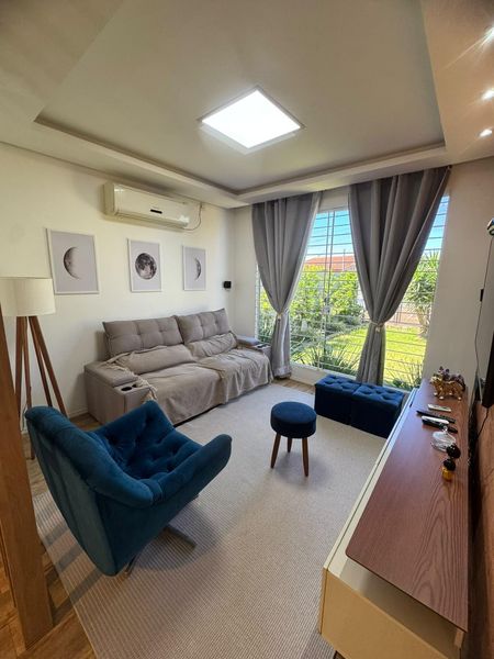 CASA 2 DORMITÓRIOS
