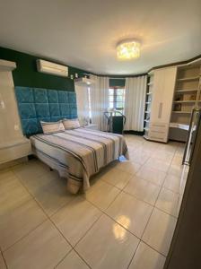 Casa Alto Padrão - Centro - Terreno Amplo - Foto 18