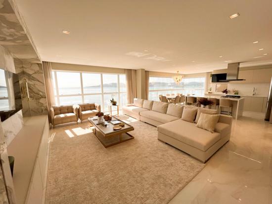 APARTAMENTO 04 SUÍTES FRENTE MAR FINAMENTE MOBILIADO E DECORADO - MEIA PRAIA - ITAPEMA/SC