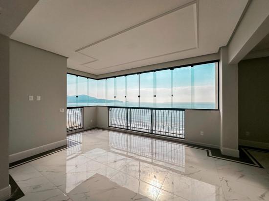 APARTAMENTO COM VISTA PARA O MAR E 04 SUITES- MEIA PRAIA,SC