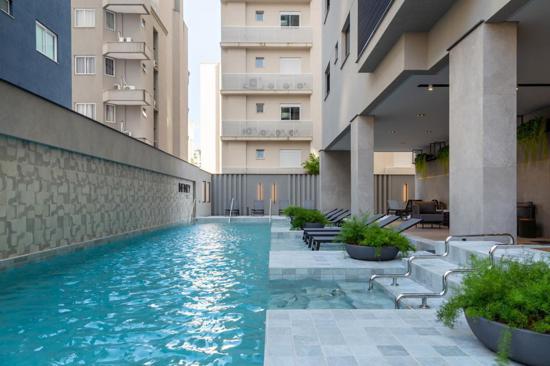 APARTAMENTO COM 01 DORMITÓRIO E 01 VAGA - MEIA PRAIA, ITAPEMA