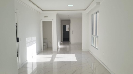 APARTAMENTO 03 SUÍTES 02 VAGAS DE GARAGEM MEIA PRAIA ITAPEMA SC