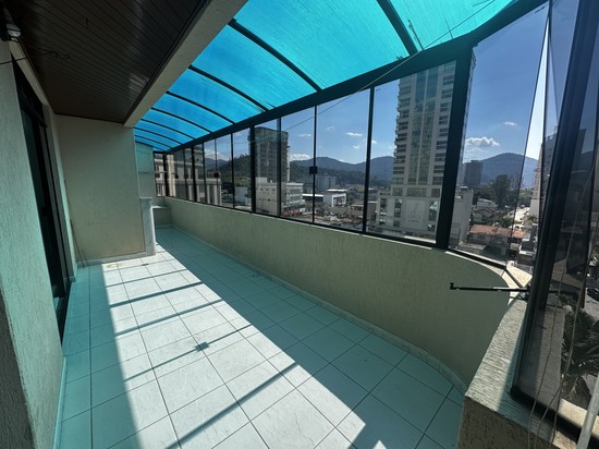 APARTAMENTO COBERTURA COM 424M2 - SEMI MOBILIADO- CENTRO ITAPEMA SC