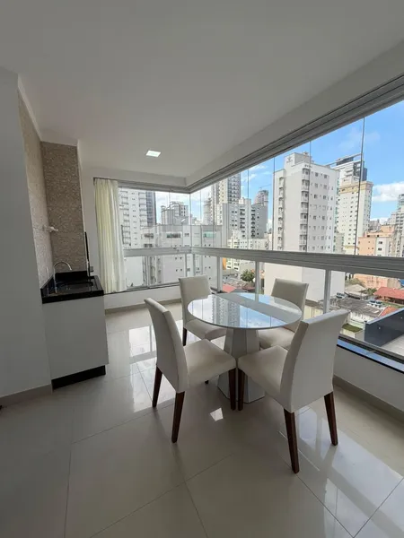 APARTAMENTO MOBILIADO 03 SUÍTES