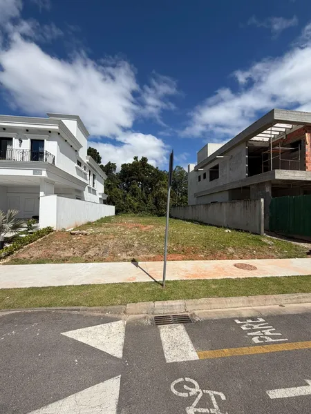 TERRENO 360M² NO VIVAPARK