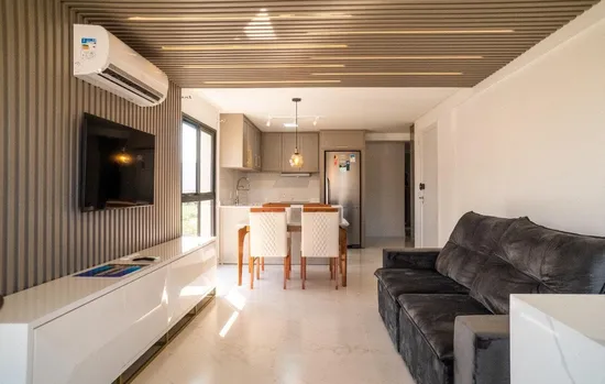 APARTAMENTO TOTALMENTE MOBILIADO
