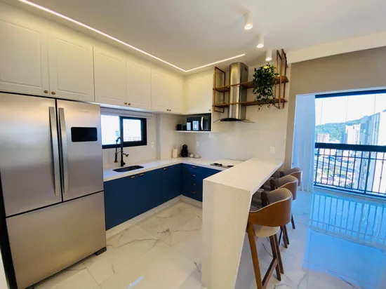 APARTAMENTO TOTALMENTE MOBILIADO VISTA MAR