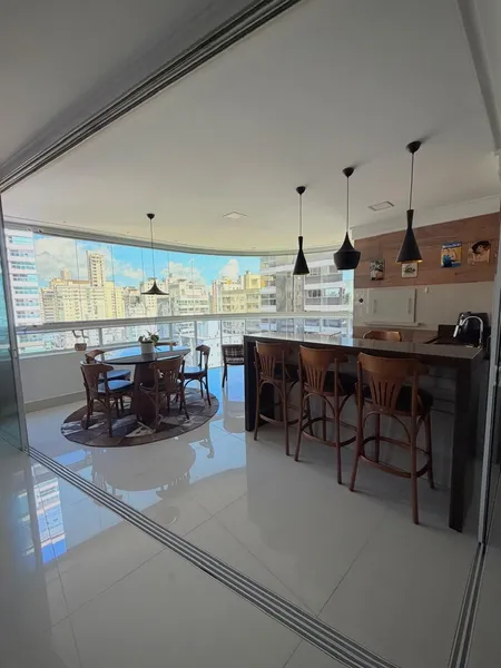 APARTAMENTO 03 SUÍTES MOBILIADO