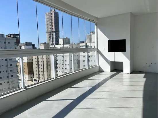 APARTAMENTO SEM MOBILIA