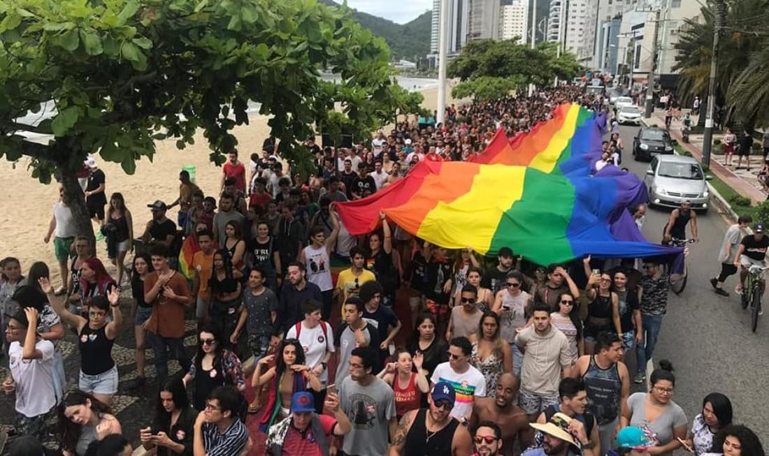 Parada da diversidade de Balneário Camboriú acontecerá neste domingo na Av. Atlântica - Imagem Principal