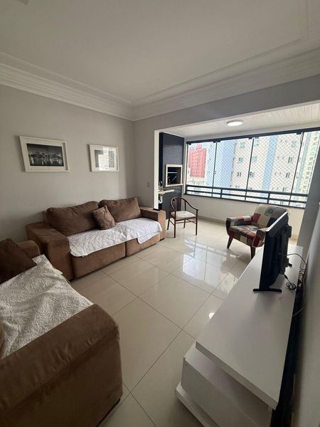 APARTAMENTO 4 DORMITÓRIOS PARA LOCAÇÃO ANUAL NO CENTRO DE BALNEÁRIO CAMBORIÚ