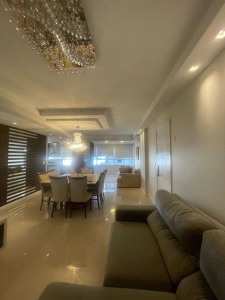 APARTAMENTO 3 DORMITORIOS NO CENTRO DE BALNEARIO CAMBORIU