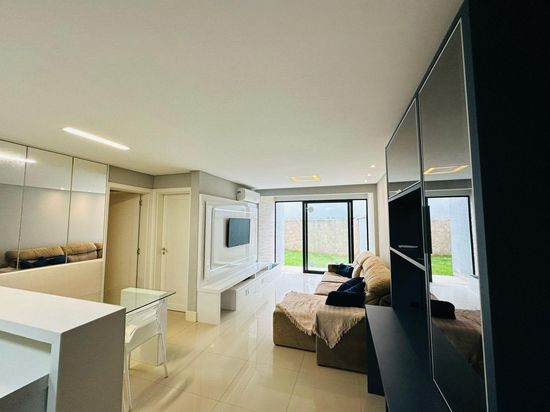 MODERNO APARTAMENTO COM 2 SUITES NA PRAIA DOS AMORES, BALNEÁRIO CAMBORIÚ, SC