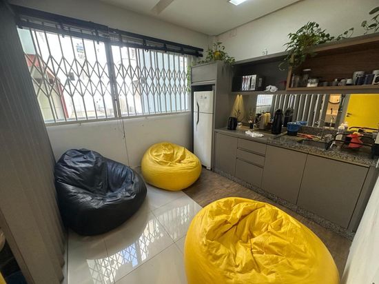 SALA COMERCIAL MOBILIADA NO SIERRA BUSINESS CENTER ? CENTRO DE BALNEÁRIO CAMBORI