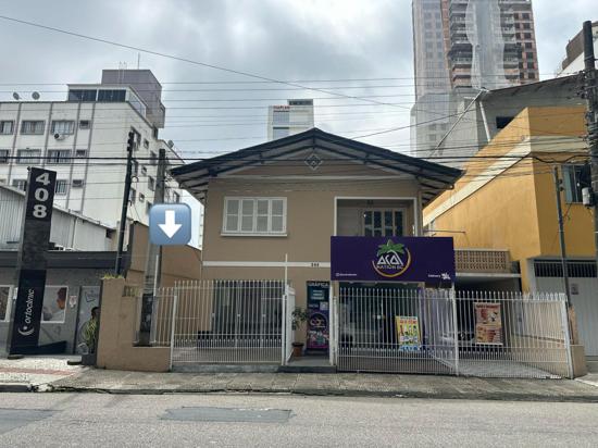 KITINET TÉRREO NO CENTRO DE BALNEÁRIO CAMBORIU