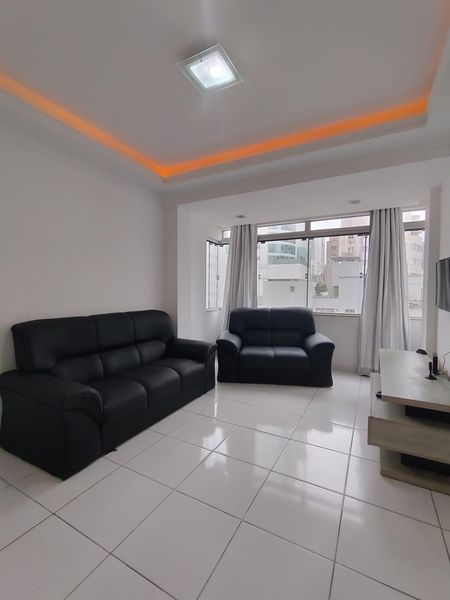 APARTAMENTO 02 DORMITÓRIOS SENDO 01 SUIÍTE PARA LOCAÇÃO DE TEMPORADA