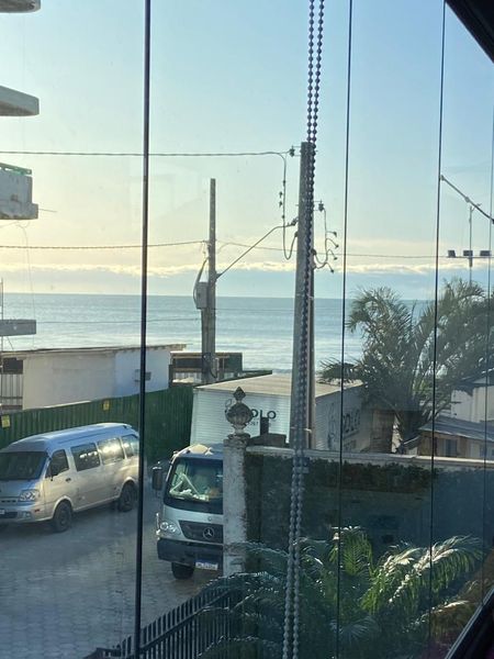 CASA PARA TEMPORADA NA PRAIA BRAVA 50 METROS DO MAR