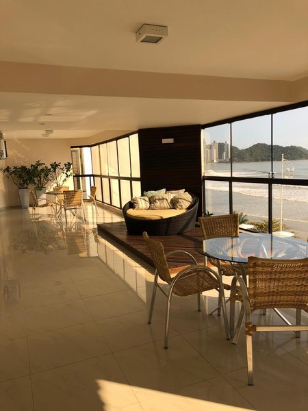 APARTAMENTO 5 SUITES NA AV ATLANTICA EM BALNEARIO CAMBORIU- ED COSMOS