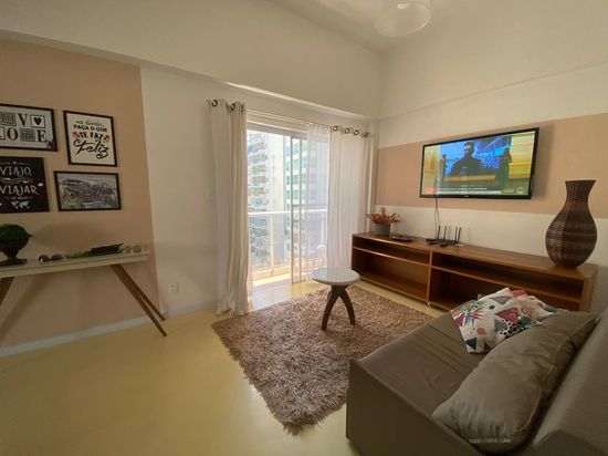 APARTAMENTO 2 DORMITÓRIOS NO CENTRO DE BALNEÁRIO CAMBORIÚ - ED. ILHA DO CORAL