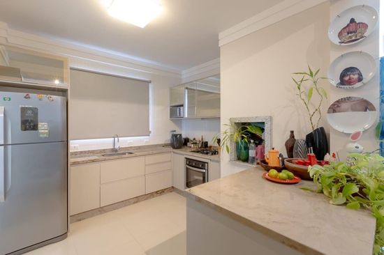 APARTAMENTO 3 DORMITÓRIOS SENDO 1 SUITE E 2 DEMI NO CENTRO DE BALNEÁRIO CAMBORIÚ