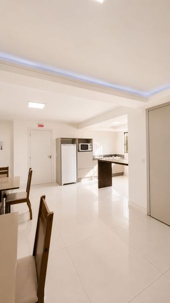 APARTAMENTO SEMI MOBILIADO
