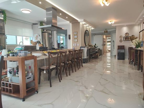 APARTAMENTO DIFERENCIADO DE 3 DORM. SENDO 2 SUÍTES - MEIA PRAIA - ITAPEMA - SC