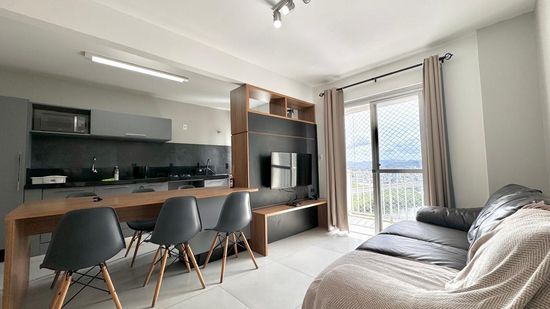 APARTAMENTO QUADRA MAR C/ 2 DORM. SENDO 1 SUÍTE - BARRA SUL - BALNEÁRIO CAMBORIÚ