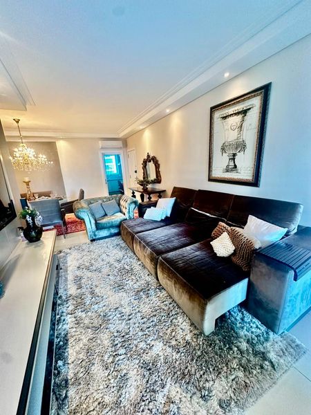 LUXUOSO APARTAMENTO DE 4 DORM. SENDO 2 SUÍTES E 2 DEMI SUÍTES NA BARRA SUL