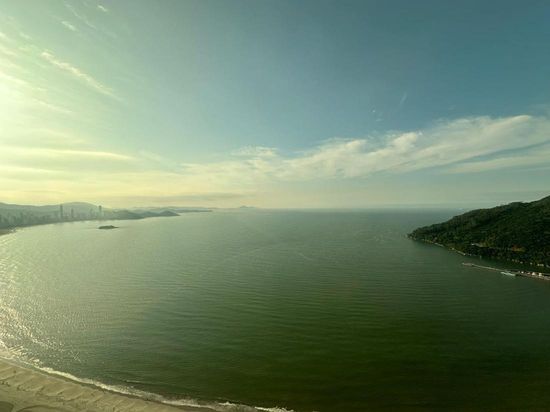 FRENTE MAR COM 4 SUÍTES -  AV. ATLÂNTICA - BARRA  SUL - BALNEÁRIO CAMBORIÚ - SC