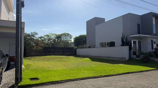 Condomínio villaggio da barra