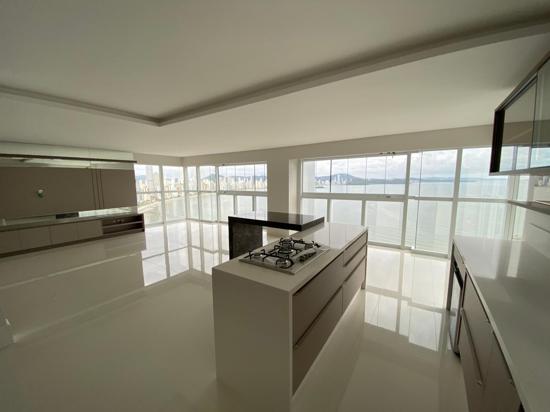APARTAMENTO FRENTE MAR SEMI MOBILIADO EM BALNEARIO CAMBORIU