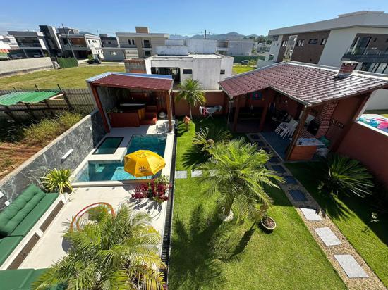 CASA 3 DORMITÓRIOS EM CAMBORIU