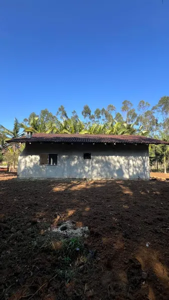 SÍTIO À VENDA EM TIJUCAS