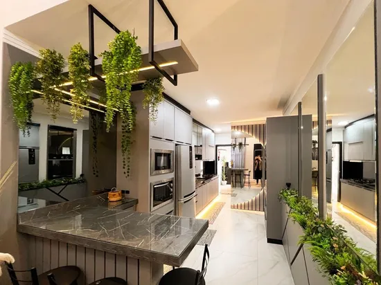 RESIDENCIAL COM JACUZZI NO BOSQUE DA MATA