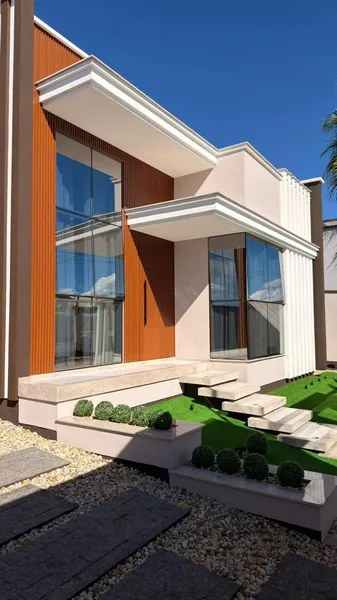 CASA COM 3 DORMITÓRIOS À VENDA - XV DE NOVEMBRO - TIJUCAS/SC