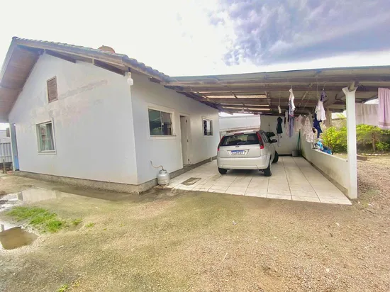 Casa com 2 dormitórios à venda - Universitário - Tijucas/SC